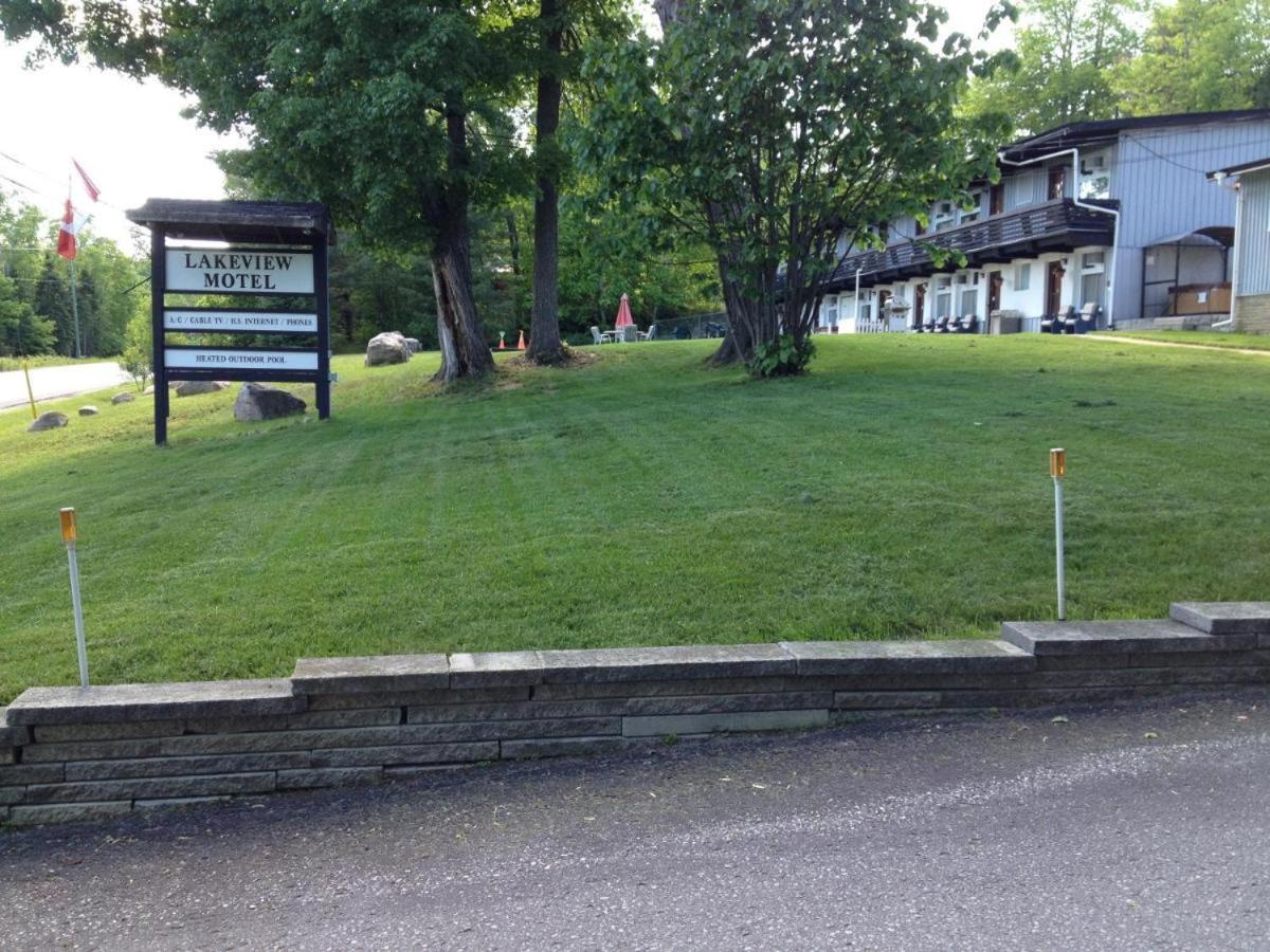 Lakeview Motel Haliburton Luaran gambar