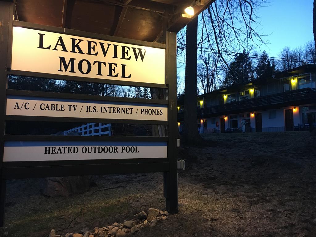 Lakeview Motel Haliburton Luaran gambar