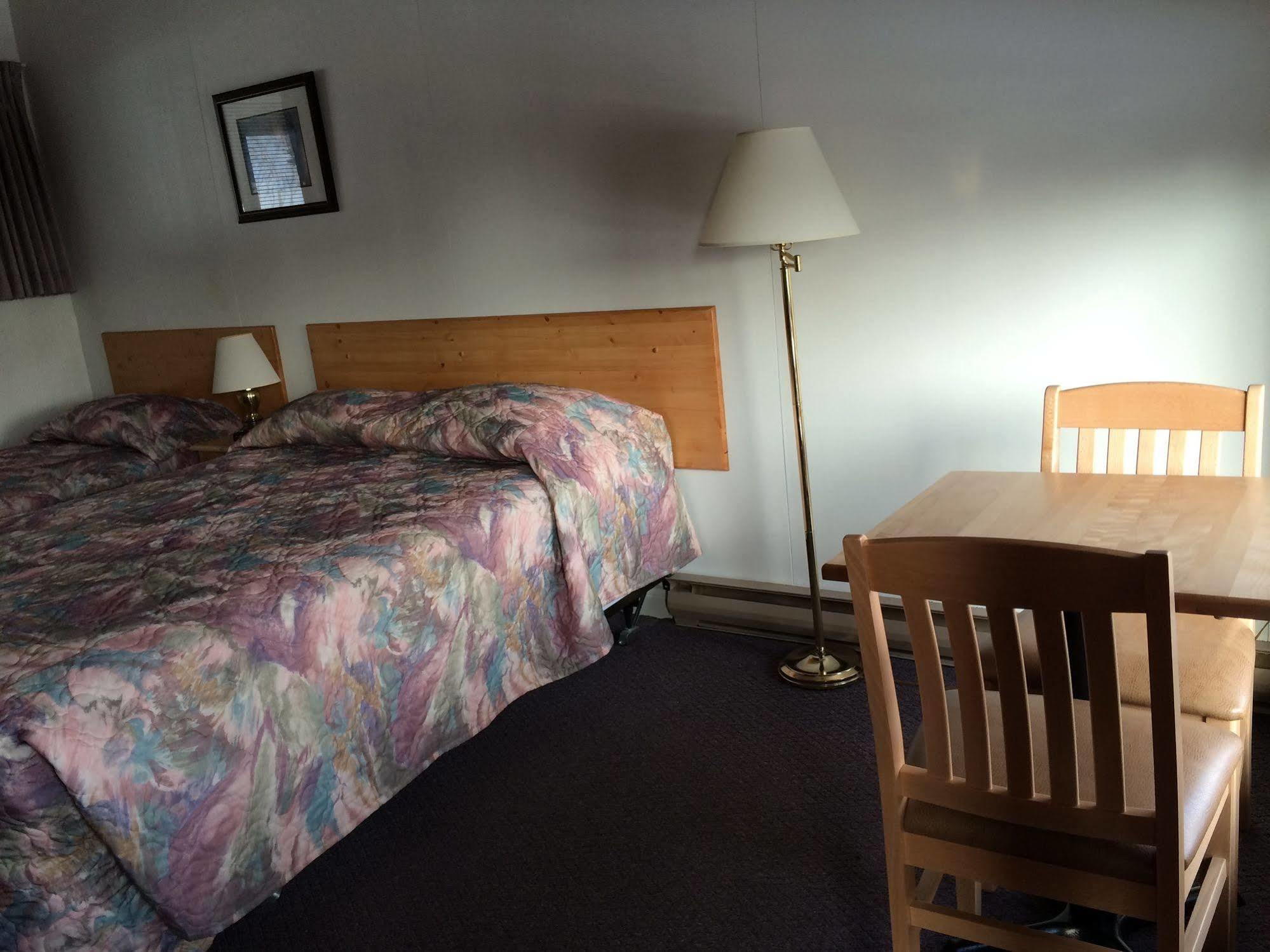 Lakeview Motel Haliburton Luaran gambar